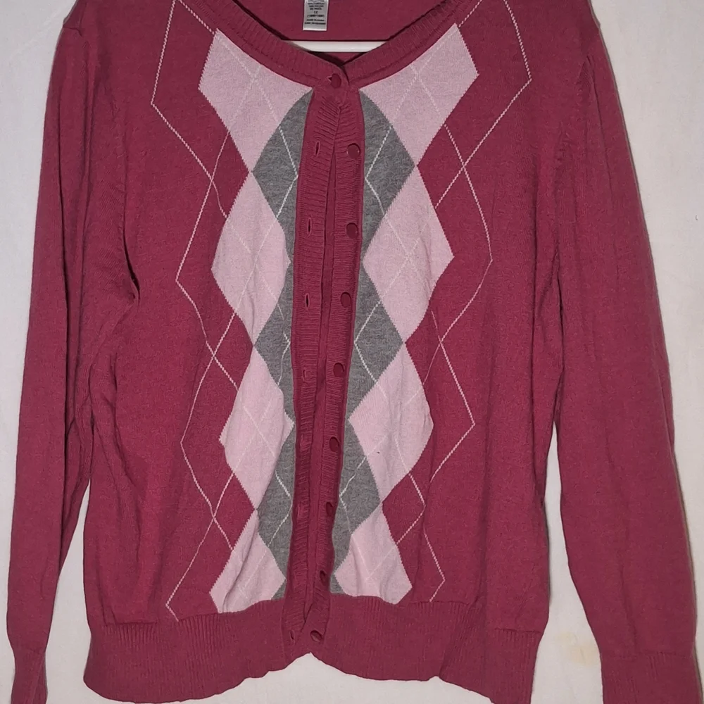Willow Bay Elegant Argyle Cardigan Sweater - Pink and Gray - Picture 2 of 5